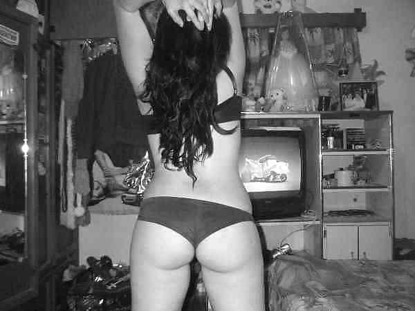 25P Bum Show