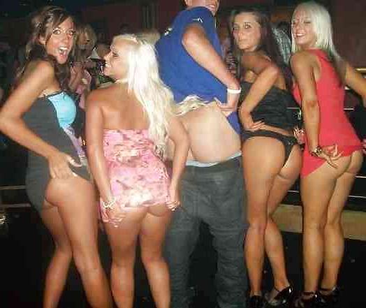25P Bum Show