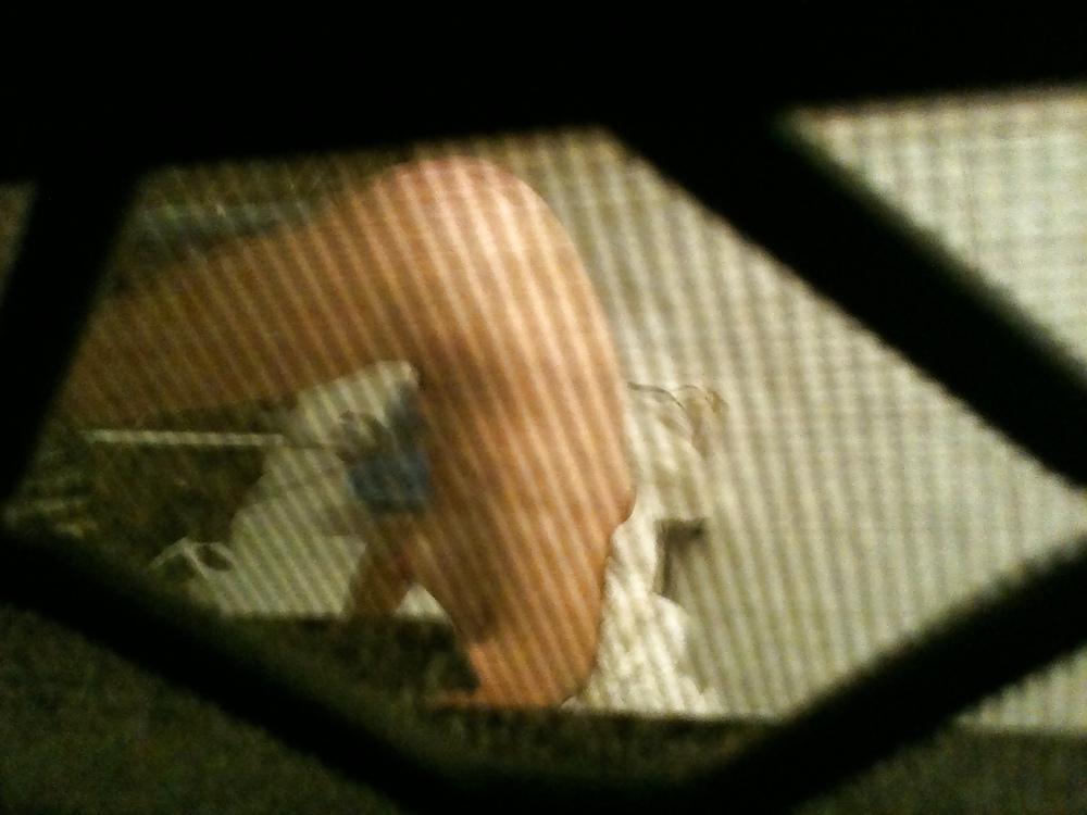 7P Shower wife voyeur