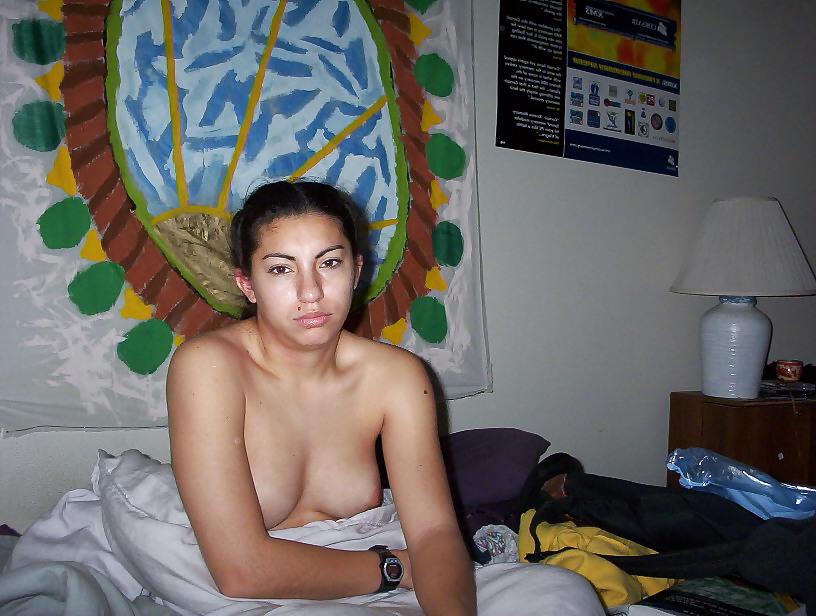 25P Brunette amateur ends up with cum over her face