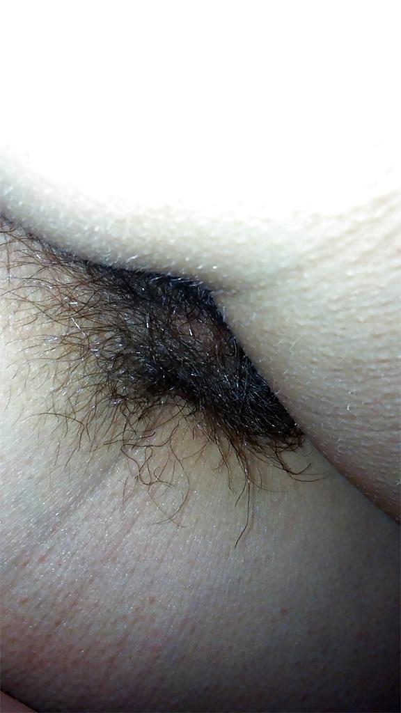 12P Wife's Hairy Pussy (secret)