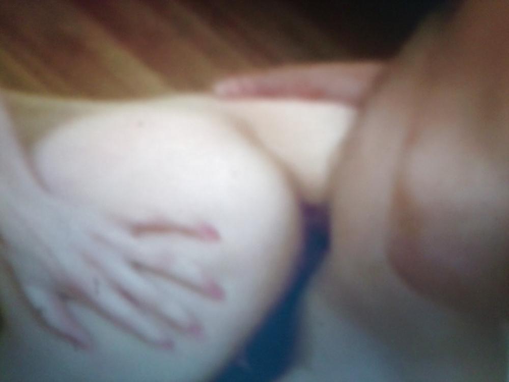 10P Shy lady,my wife