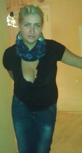 25P Best tits in the world..for wanking over!commen ts plz