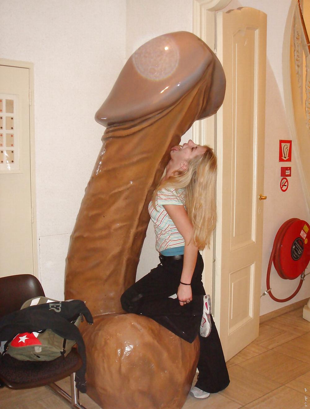 25P Not your average porn pics 16
