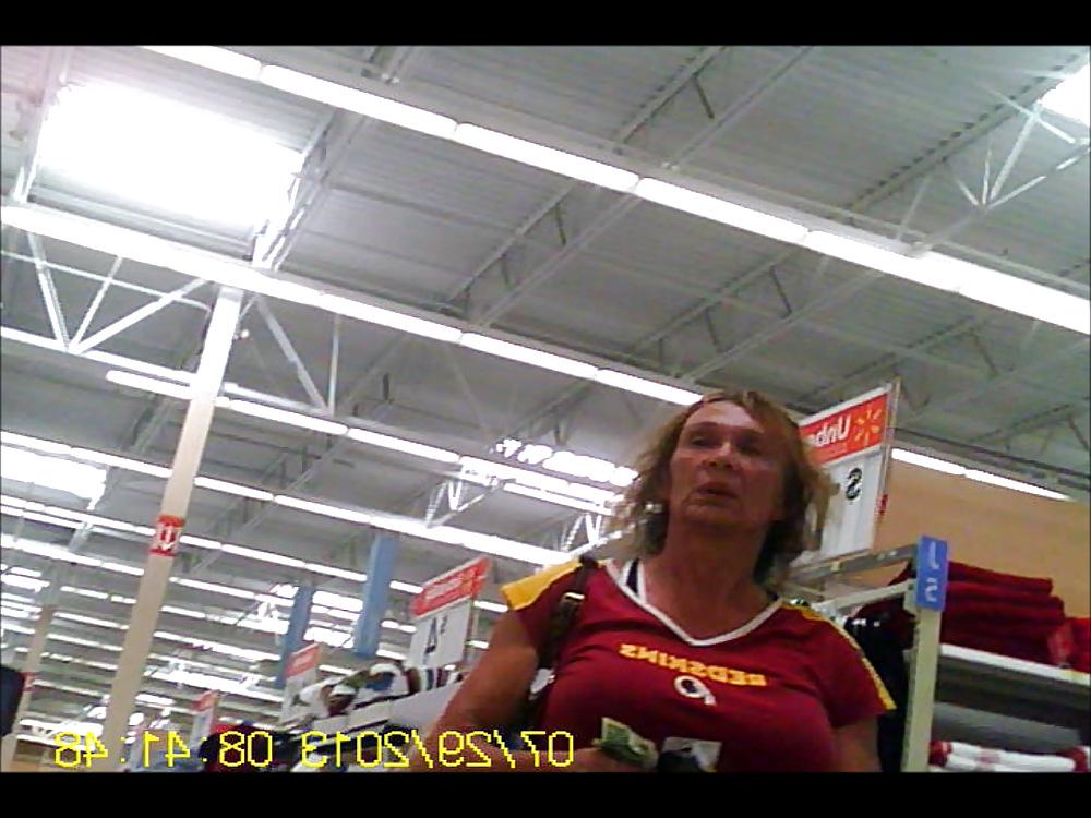 10P Ugly Milf Face And Tits