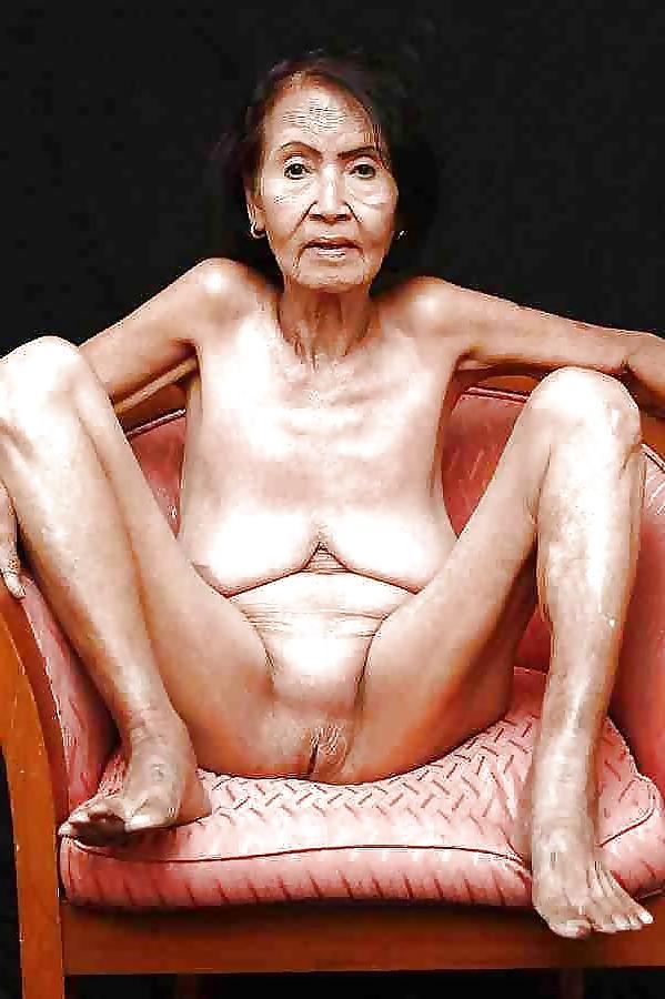25P THE GRANNIES SHOW CONTINUE