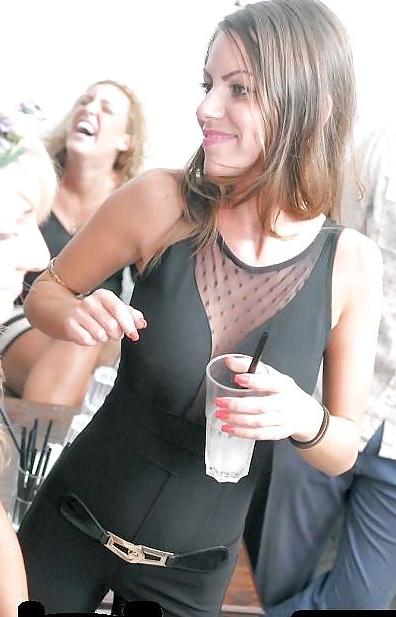 25P Love girls in leggings CLOSE-UPS