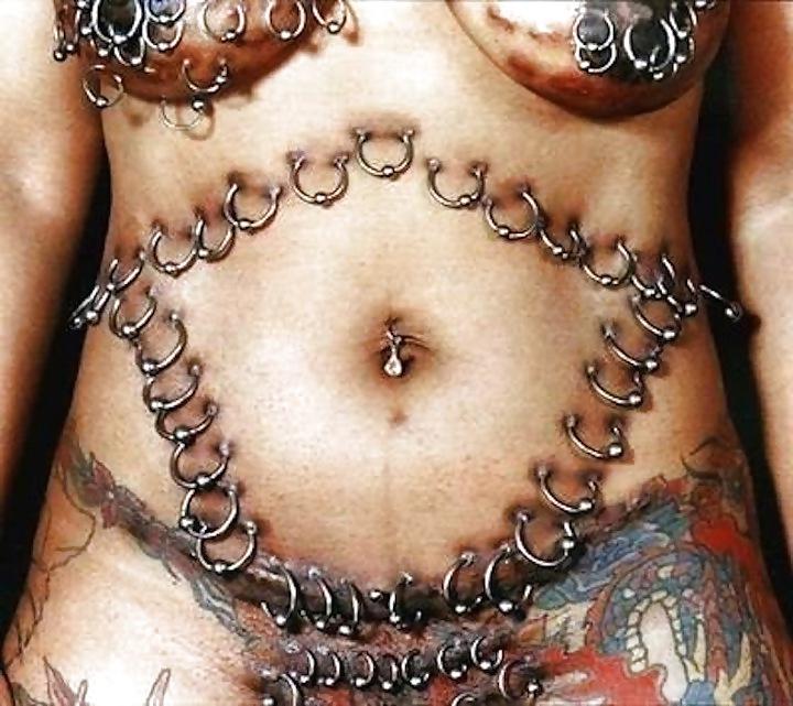 25P Pierced Nipples and Pussy's 6