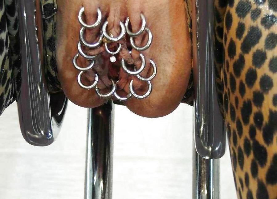 12P Pierced Nipples and Pussy's 11.1