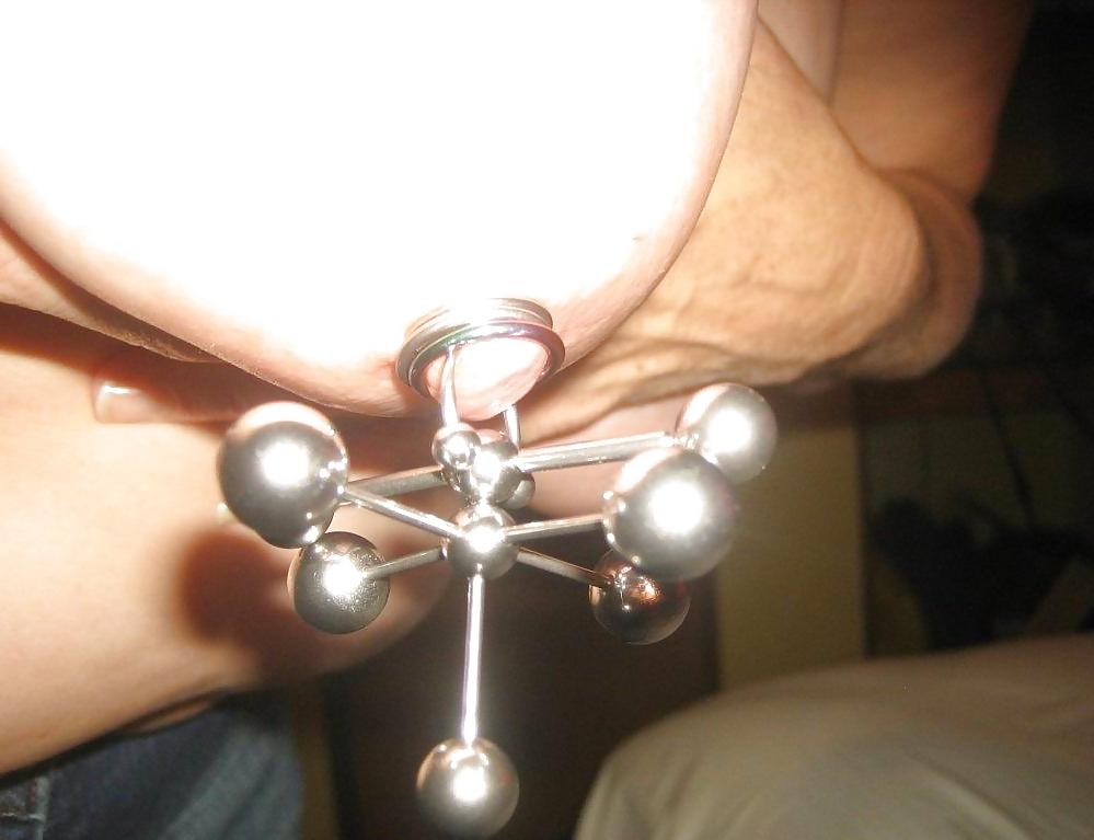 12P Pierced Nipples and Pussy's 11.1