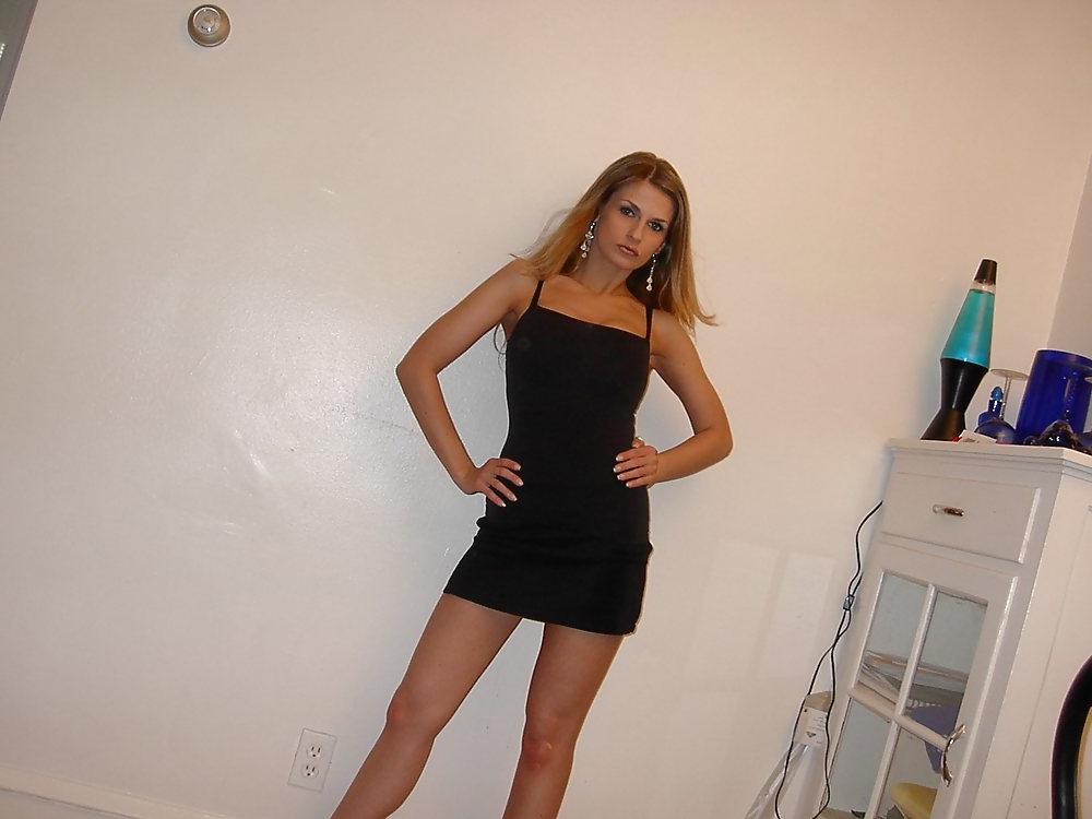 10P Amanda In Short Skirt # 3