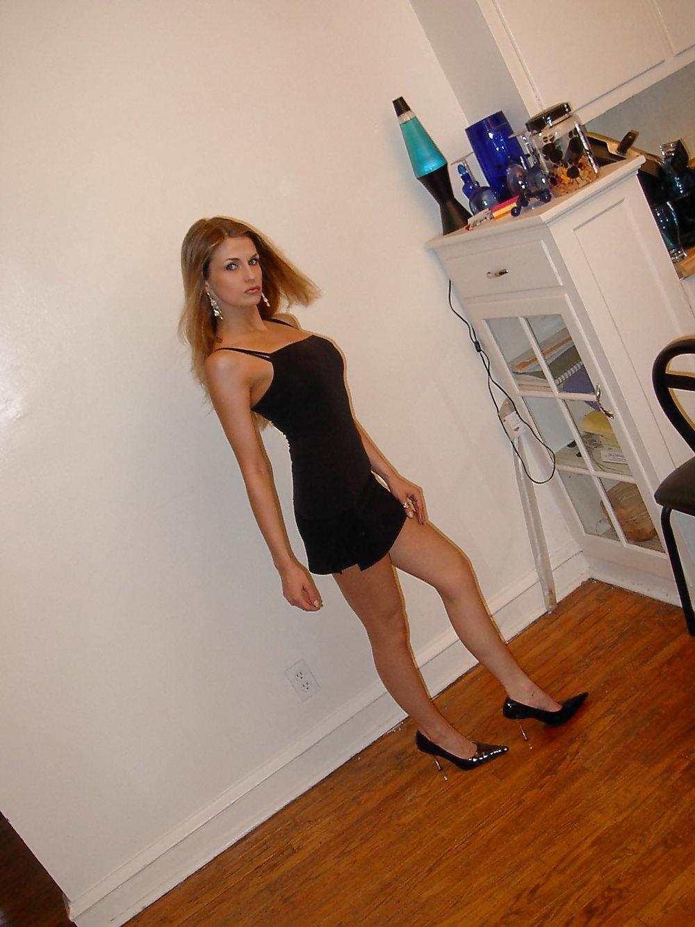 10P Amanda In Short Skirt # 3