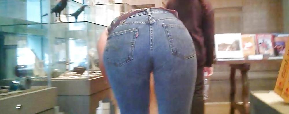 6P Bend over Jeans Milf