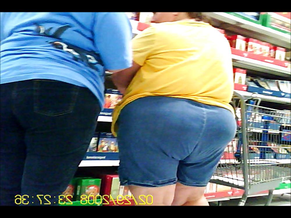 9P Mega Fat Granny Ass