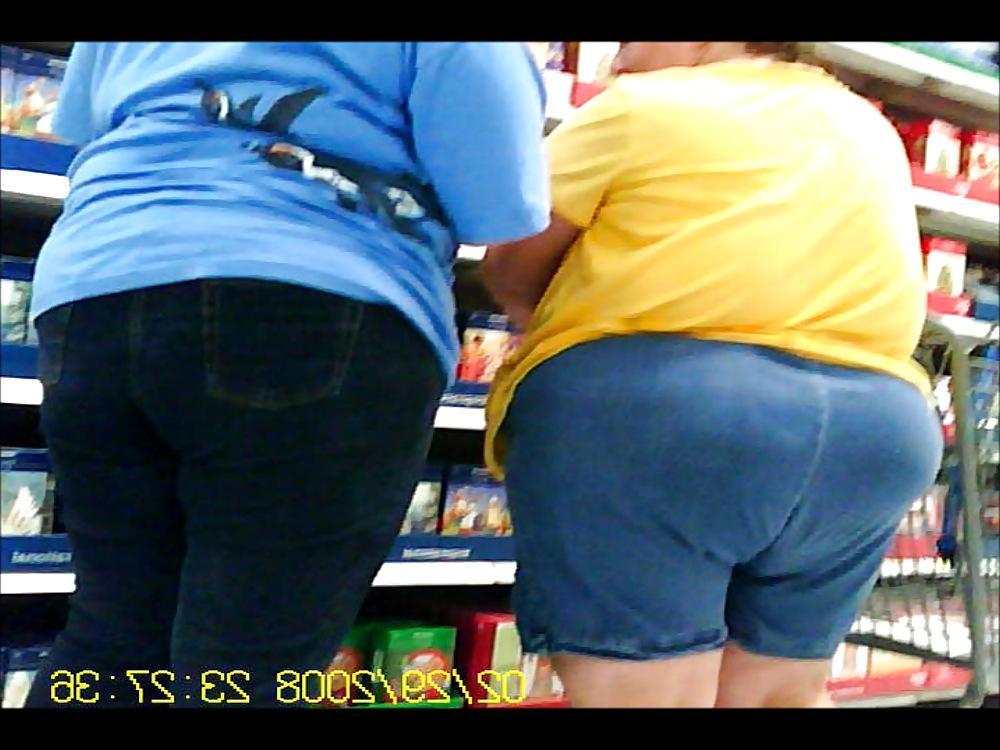 9P Mega Fat Granny Ass