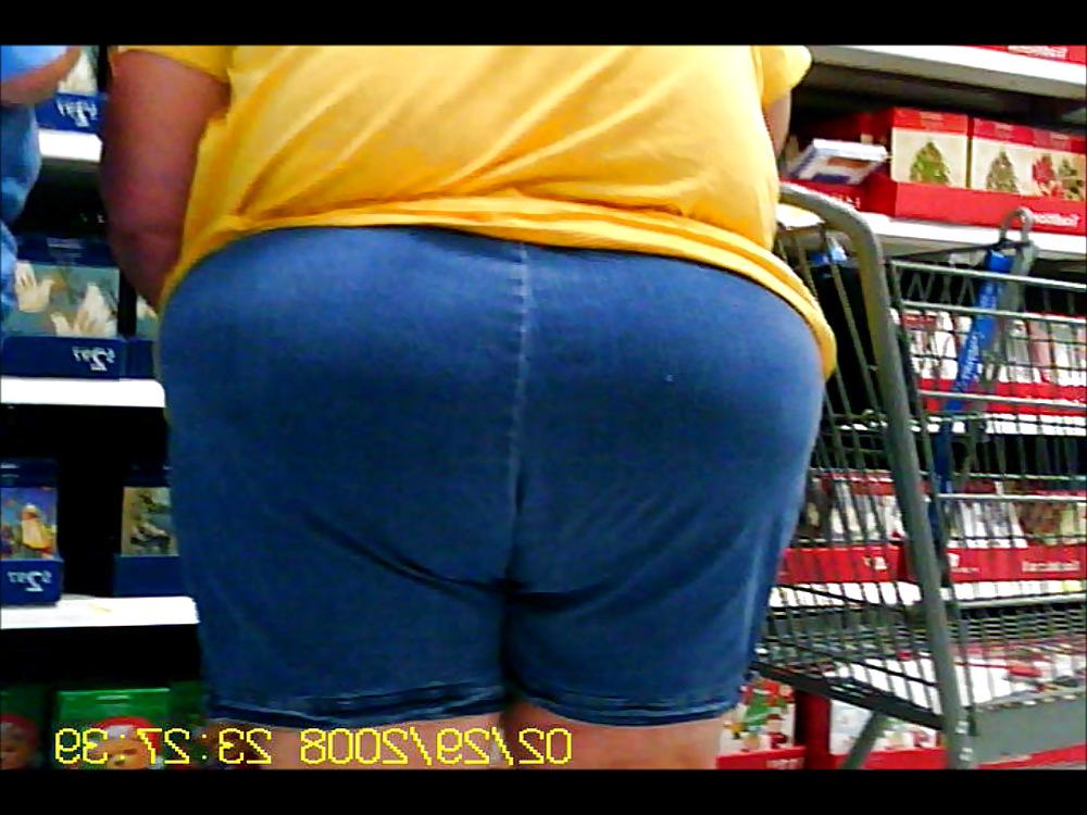 9P Mega Fat Granny Ass