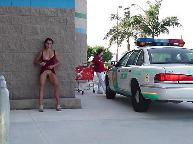 15P Flashing Females Police Car Edition 