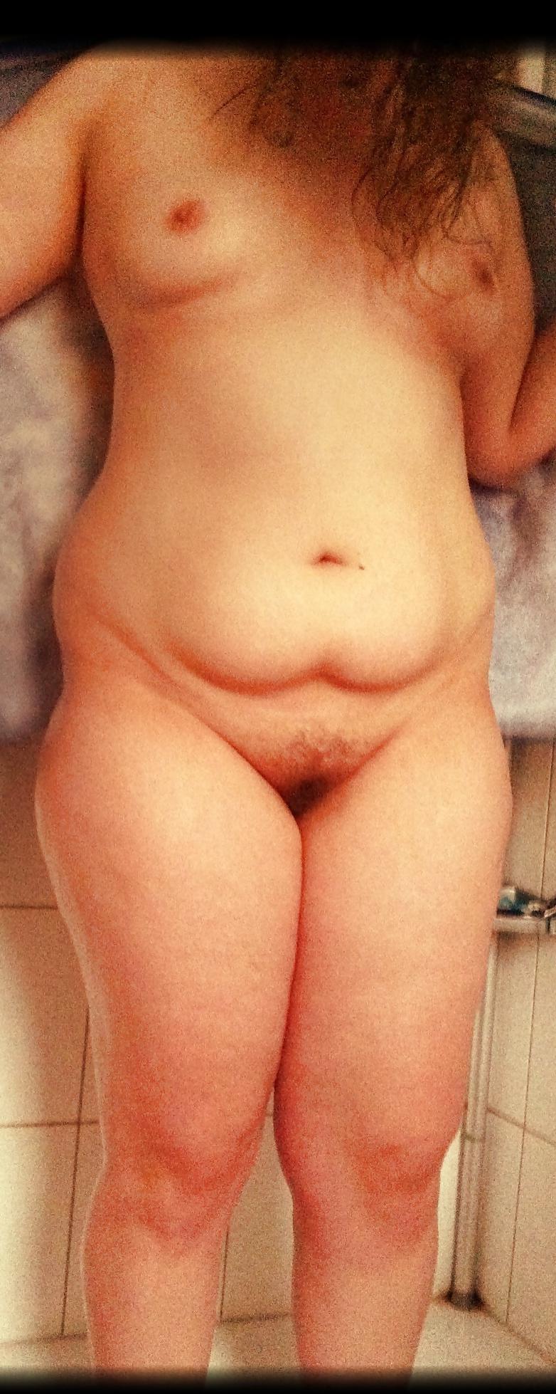 6P My Chubby Girl in the shower