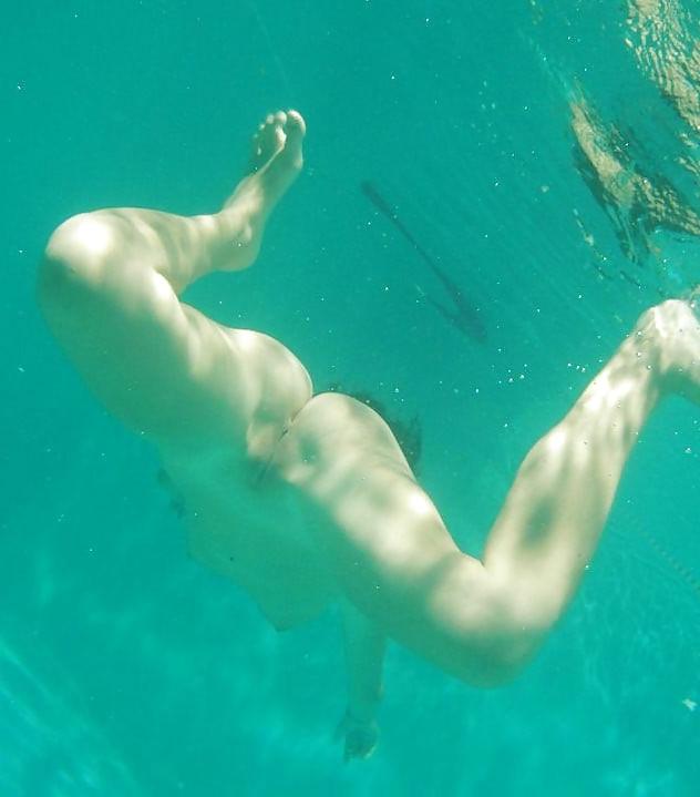 17P Underwater Teens Girls