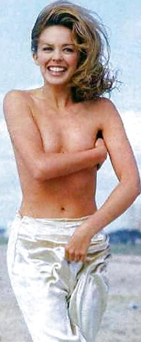 16P Kylie Minogue 2 - Hot! Naked Or Nearly Nude 