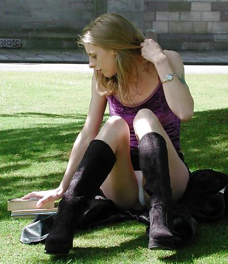 25P Upskirt Teen 3