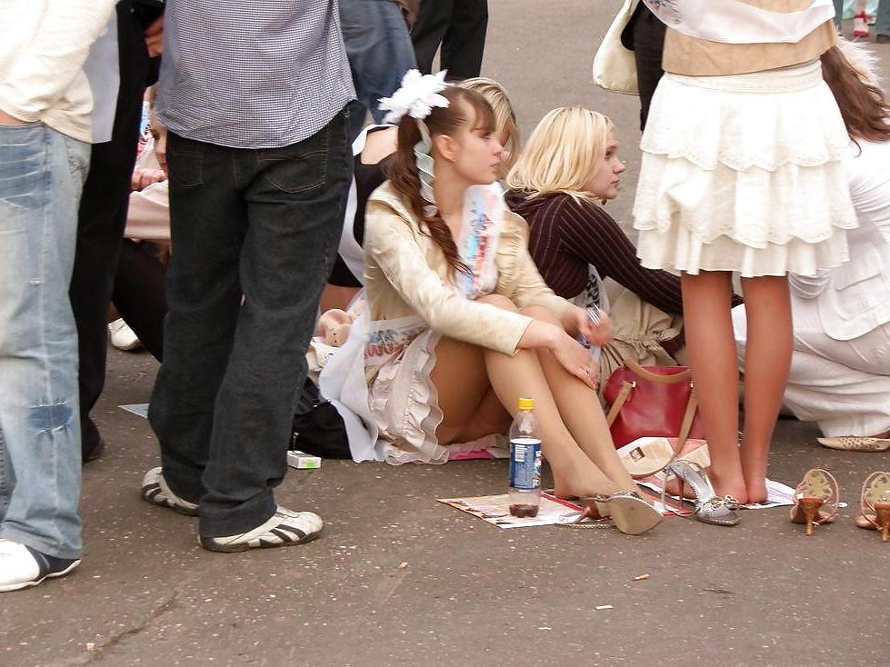 25P Upskirt Teen 3