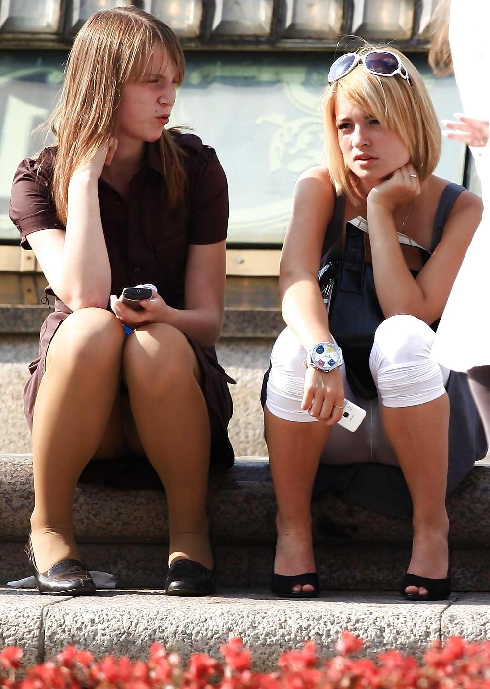 25P Upskirt Teen 3