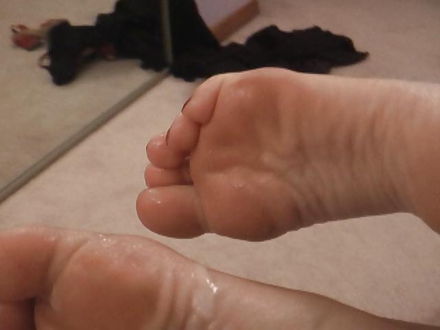 25P Black Platforms Footjob and Toe Jizz