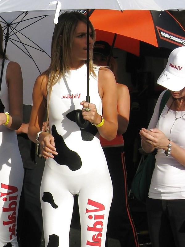 14P Camel Toe Gallery
