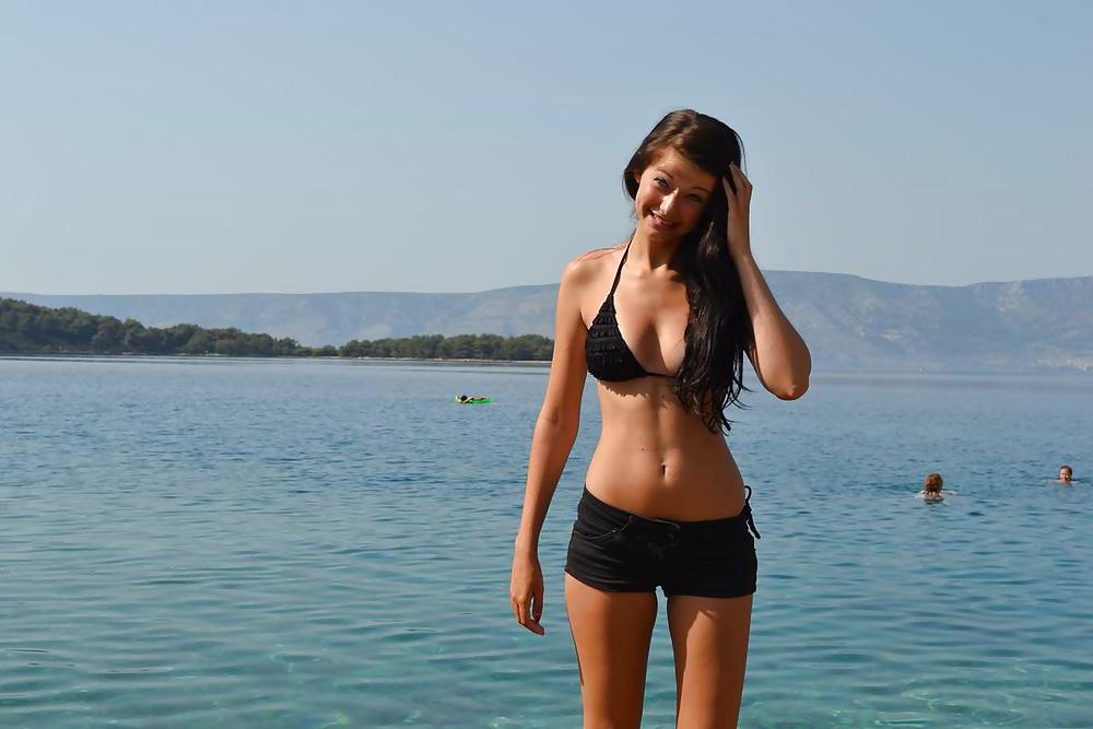 25P Skinny Brunette 18 Teen