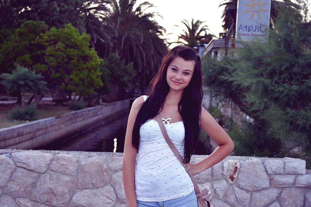 25P Skinny Brunette 18 Teen