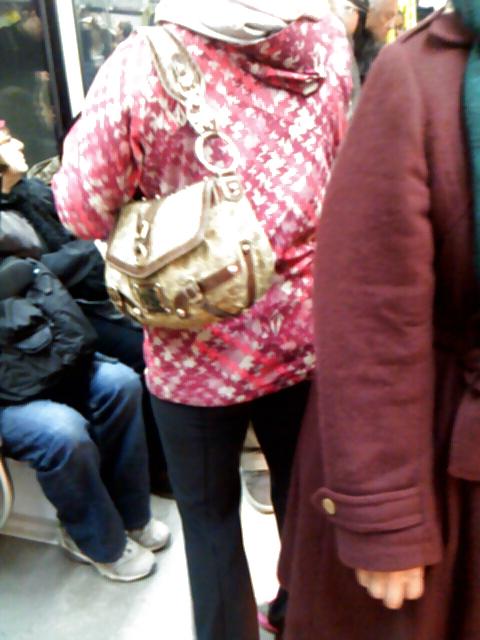 25P Voyeur - Lovely Ladies of Public Transit 2