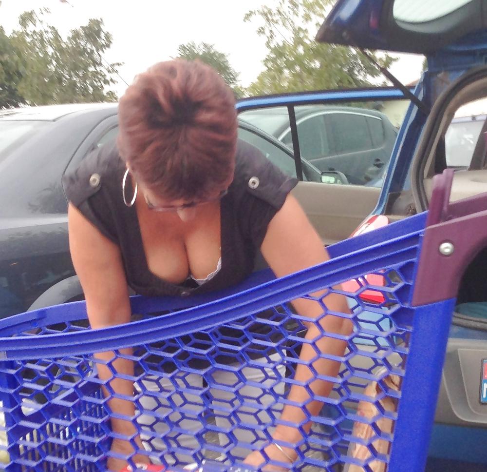 25P Sexy voyeur pics