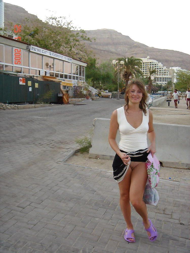 25P NEVER PANTIES UNDER THE SKIRT 11