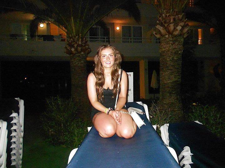 20P Grace, it's time to show the slut you are (part 3)