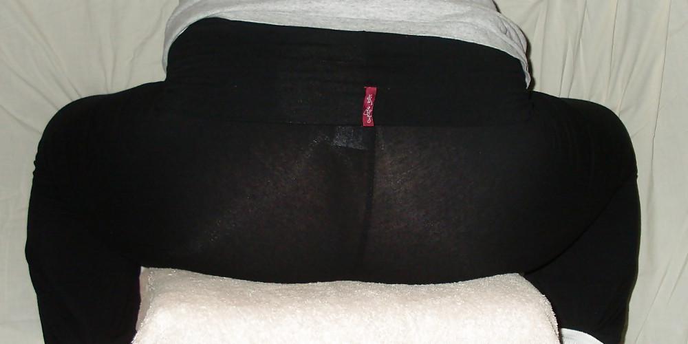 17P Hot Yoga Pants