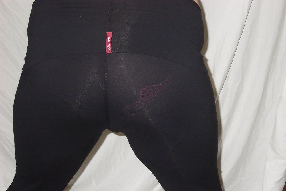 17P Hot Yoga Pants
