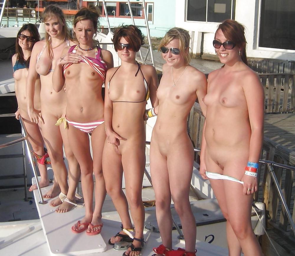 24P Group Of Girls