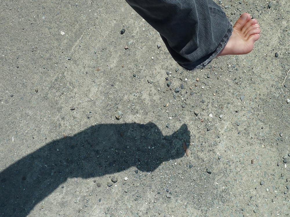13P THE PERFECT FEET