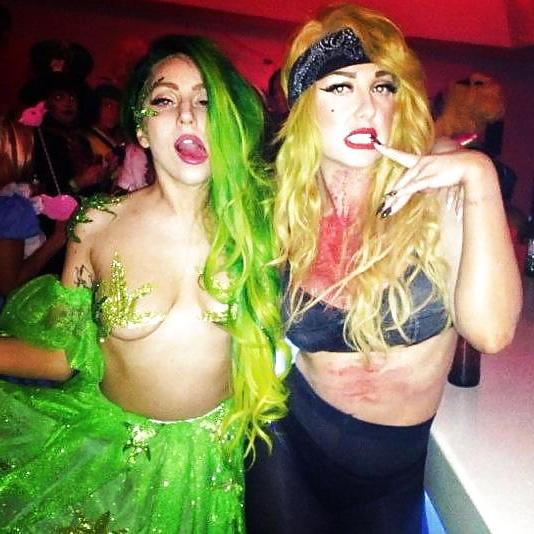 25P Celebs oops 43