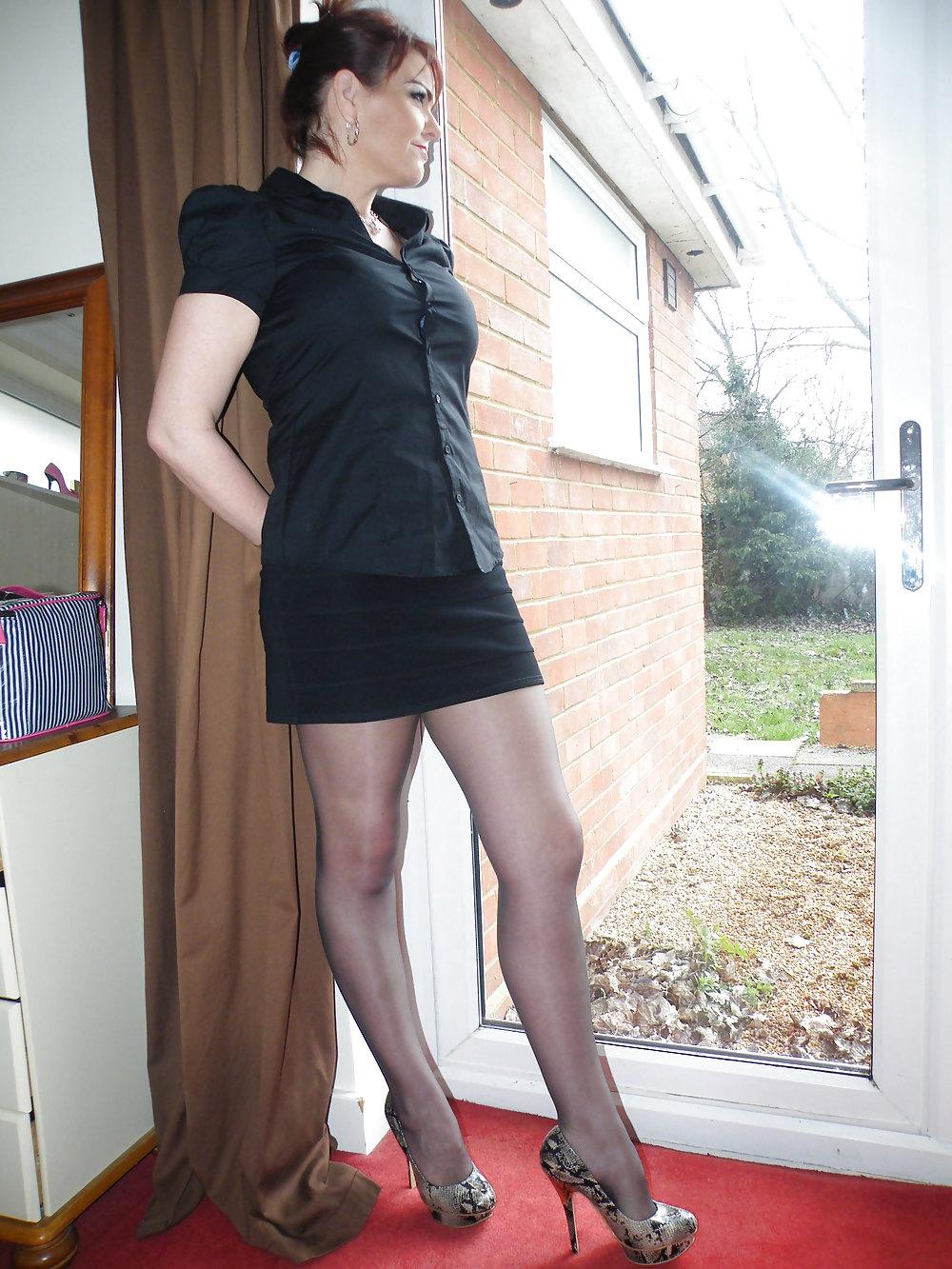 25P She wont show me her pussy 2