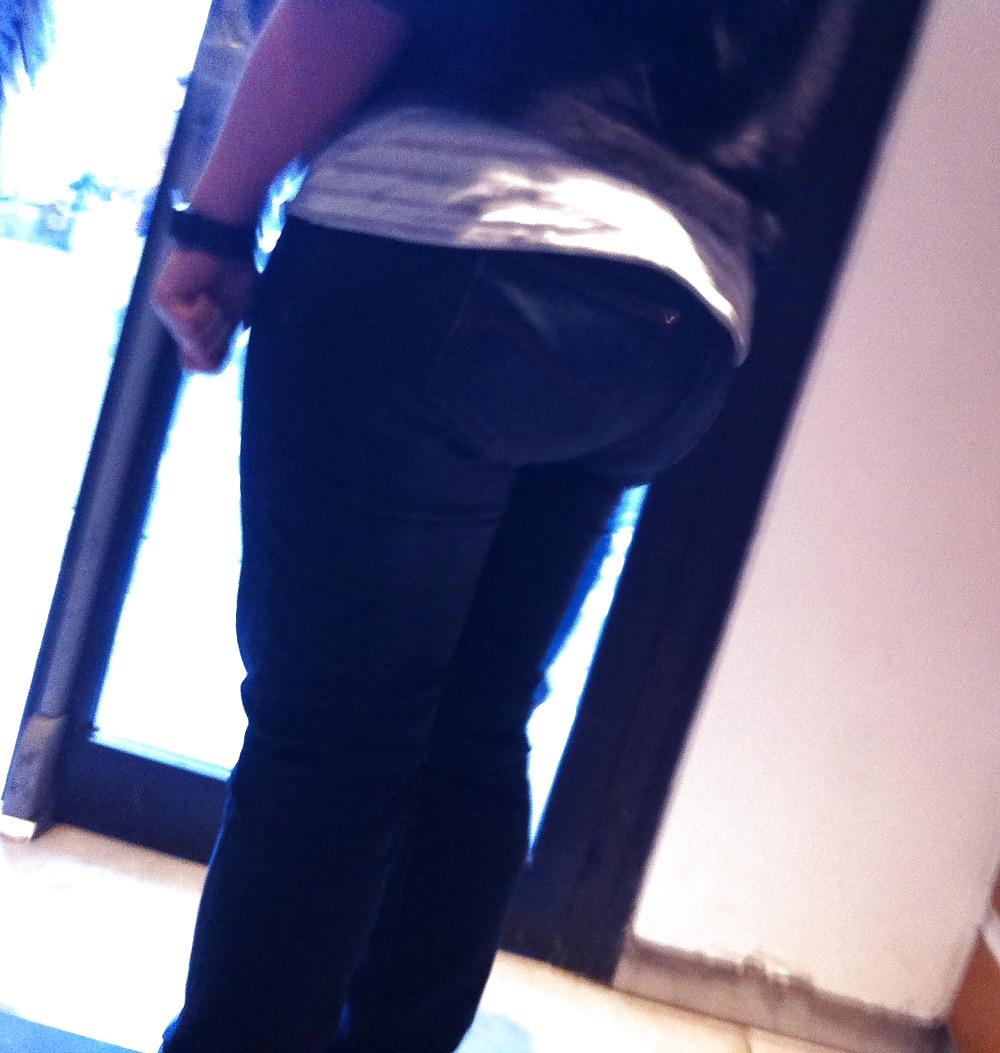 17P Ass, leggings & VPL