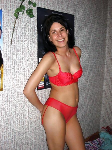 25P Hot ladies in black or red 03