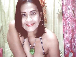 9P My gf's hot mom