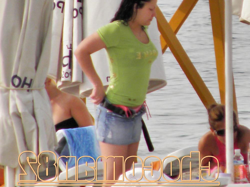 21P Miami beach topless two girls