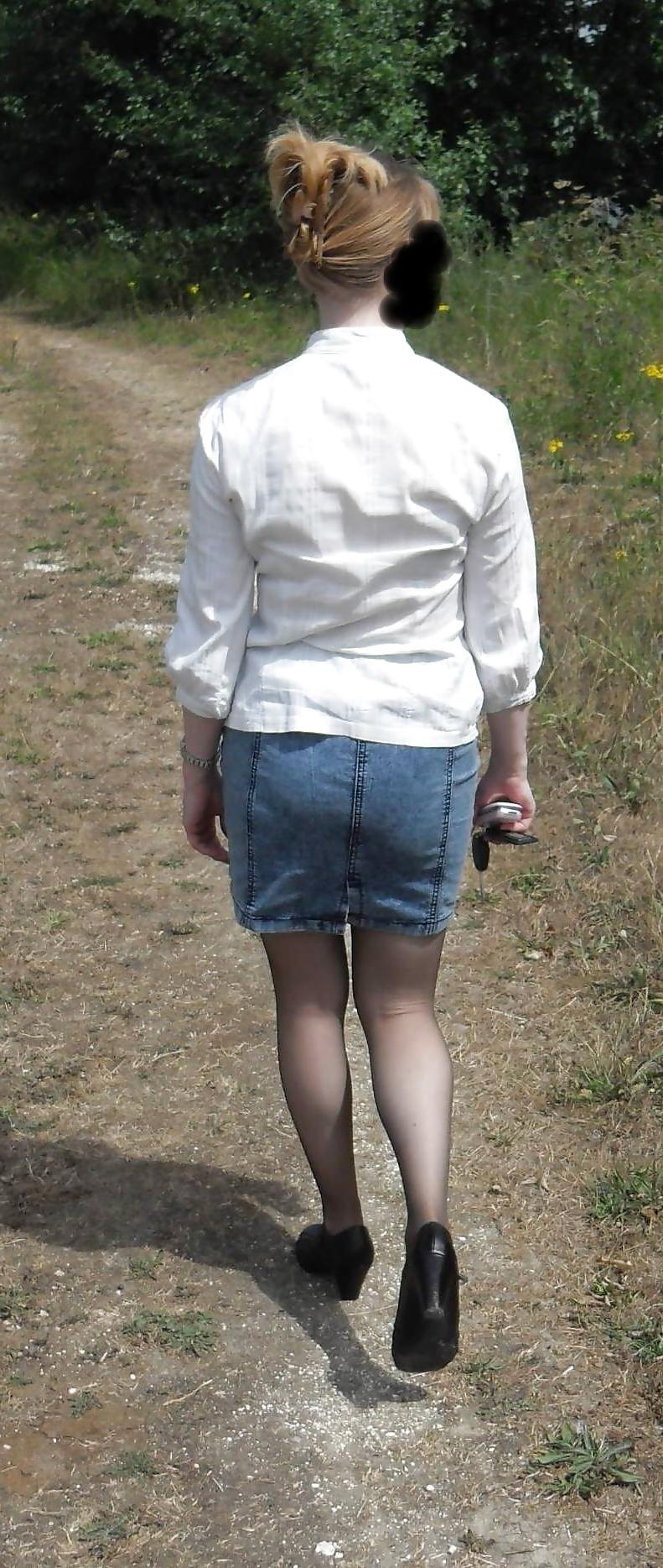 11P Fliss short skirt out and about