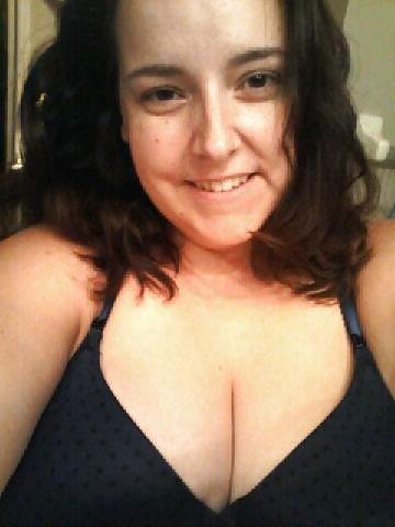 10P Who else fucked or has pics or her
