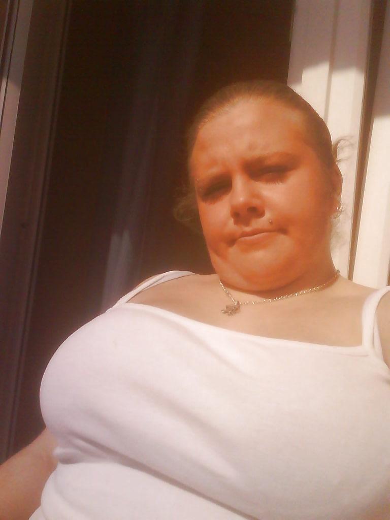 12P Girls i love wanking over pt1