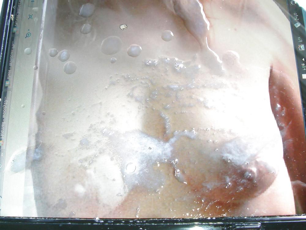 9P TosserTim makes a mess over Hottub Couple 69's tits