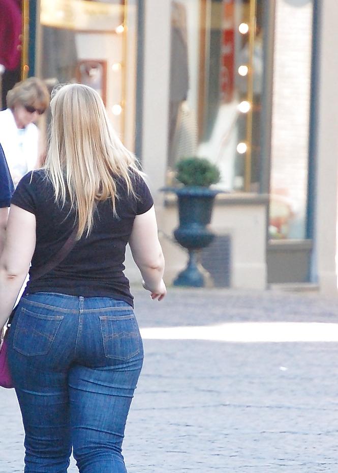 25P Candid ass collection 5